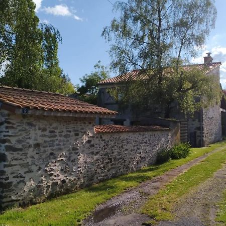Maison A La Campagne Les Brouzils エクステリア 写真